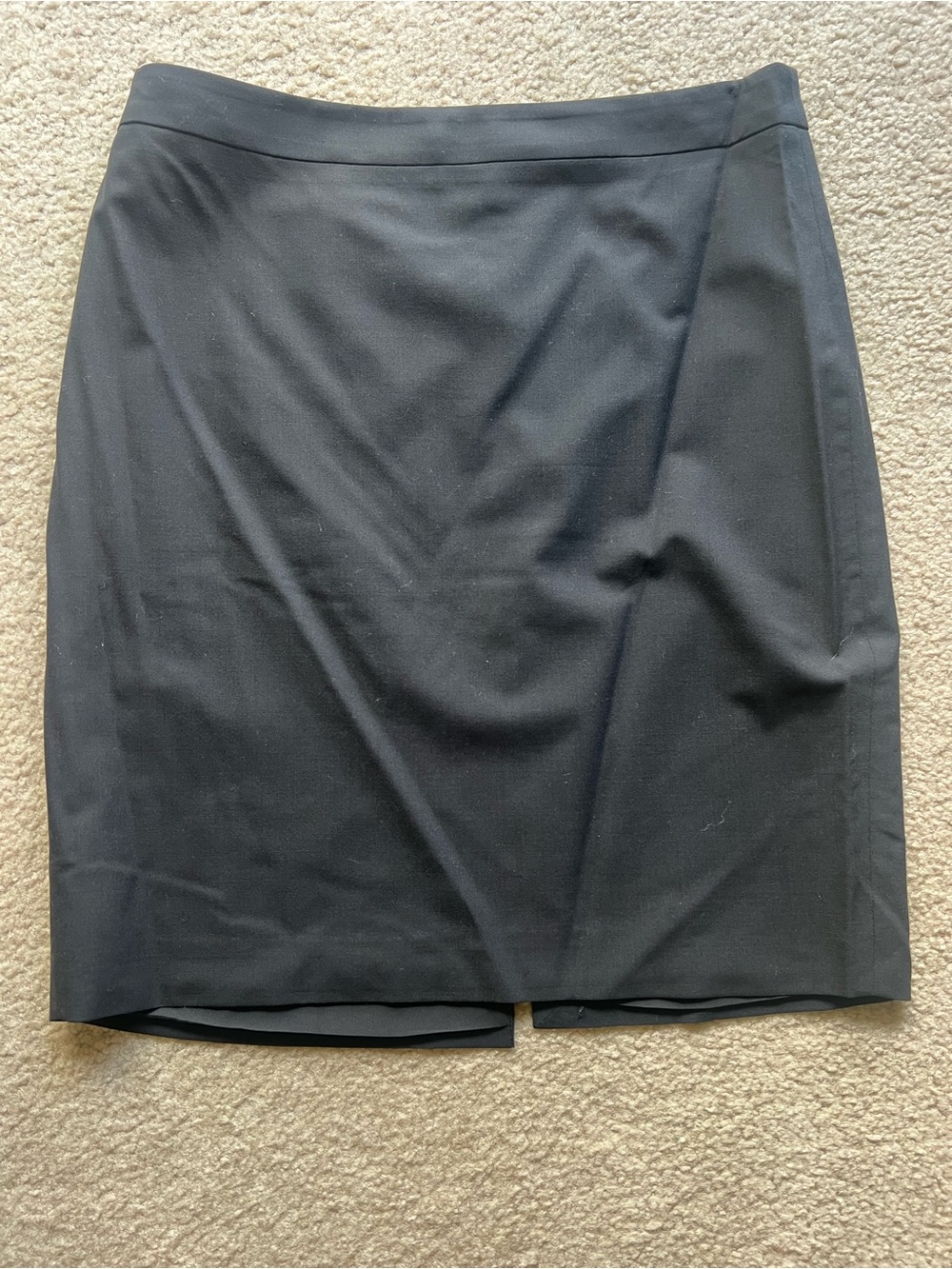 Banana Republic Black Pencil Skirt - Size 14